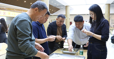 学院云中校区师生共迎立冬节气