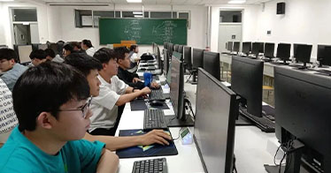计算机科学与技术—厚基础、宽口径、重实践、强应用