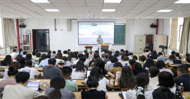 王文亮教授应邀到学院作专题讲座