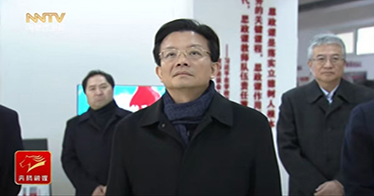 时光辉到内蒙古鸿德文理学院等学校调研教育工作