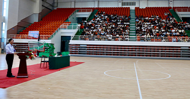 叶志镇院士做客鸿德大讲堂