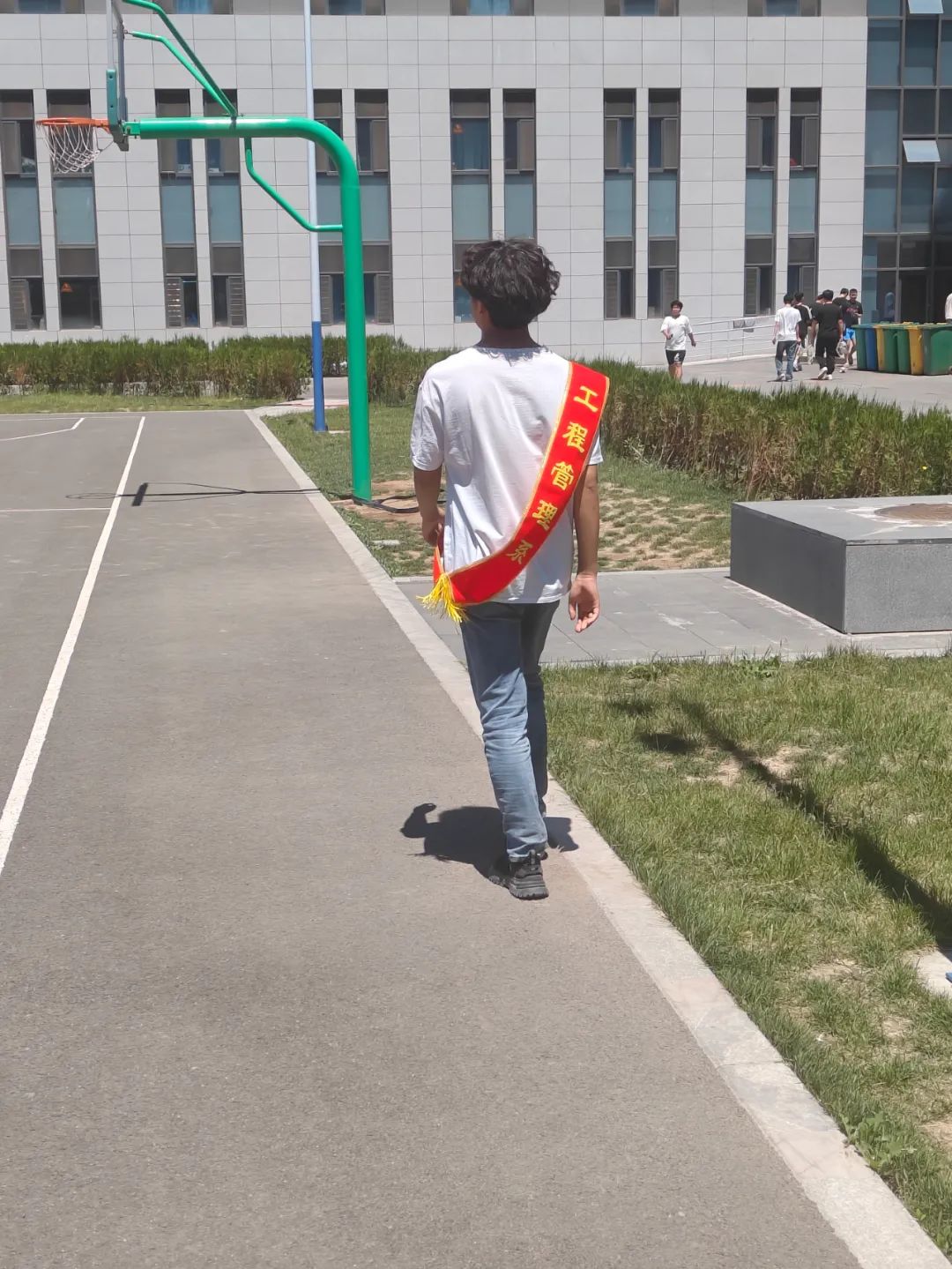 微信图片_20250515194238.jpg
