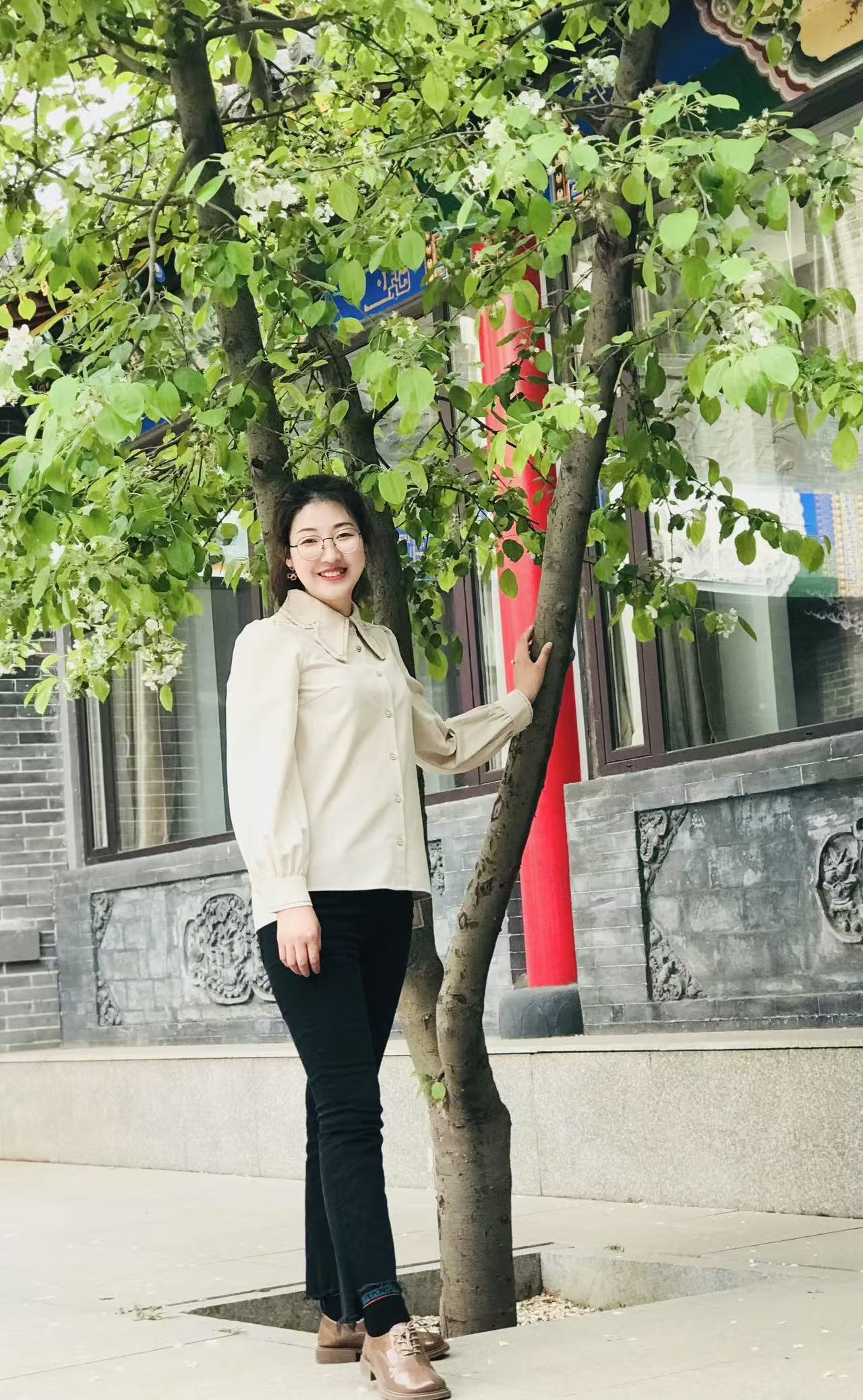 陈国芳.jpg 陈国芳.jpg