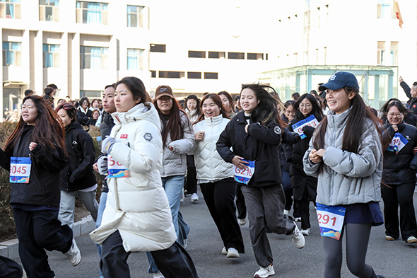 微信图片_20251210213502.jpg 微信图片_20251210213502.jpg